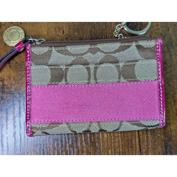 Authentic Coach Signature Pink Zip Coin Purse Keychain Multi-use Pink & Gold Y2K - Picture 11 of 11